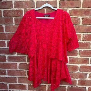 The Pyramid Collection Lace Flutter Sleeve Top Red Floral Boho Women XS NEW
